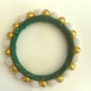 Fashion Bangle/Bracelet
